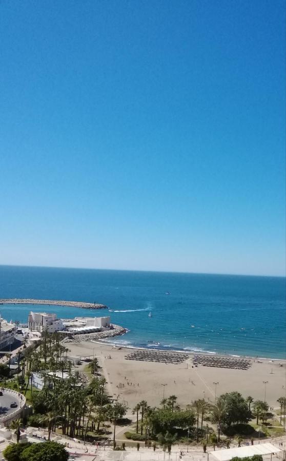 Magnifique Vue A 100M De La Plage Benalmadena Exterior photo